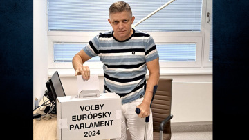 Σλοβακία - Ευρωεκλογές: Ο Φίτσο ψήφισε στο νοσοκομείο και επιτέθηκε στη Δύση