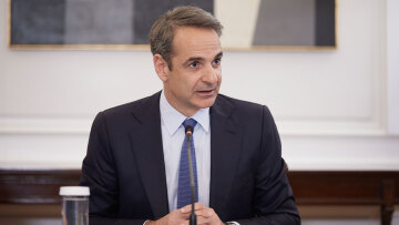 Ευρωεκλογές 2024: Ραντεβού Μητσοτάκη στο Μαξίμου με υπουργούς 