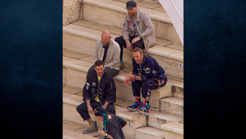 Coldplay: Όλα όσα έγιναν στο χθεσινό γύρισμα του μουσικού τους βίντεο στο Ηρώδειο