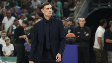 Μπαρτζώκας μετά την ήττα του Ολυμπιακού στον 5ο τελικό: «Τα άστρα ήταν εναντίον μας φέτος, συγχαρητήρια στον Παναθηναϊκό» 