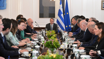 Τέμπη: Το μήνυμα των συλλαλητηρίων στο Μαξίμου και οι επόμενες κινήσεις Μητσοτάκη 