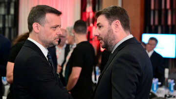 Κρίσιμη εβδομάδα στο ΠΑΣΟΚ - «Ηχηρό» παρών Δούκα για την ηγεσία, σήμερα η τοποθέτηση Ανδρουλάκη