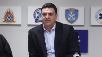 Κικίλιας: Ξεπέρασαν τις 320.000 οι δηλώσεις καθαρισμού οικοπέδων
