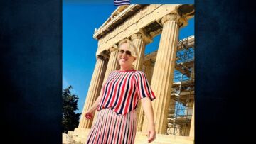 Ρέμπελ Γουίλσον: Στην Ελλάδα η ηθοποιός - Φωτογραφήθηκε στην Ακρόπολη