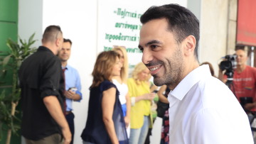 Μανώλης Χριστοδουλάκης: Ζήτησε κάλπες το φθινόπωρο για εκλογή ηγεσίας στο ΠΑΣΟΚ