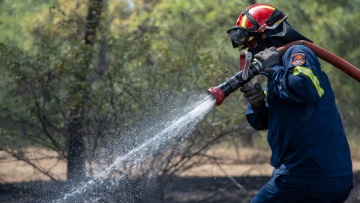 Πολύ υψηλός κίνδυνος πυρκαγιάς σε τέσσερις περιφέρειες την Πέμπτη - Δείτε τον χάρτη