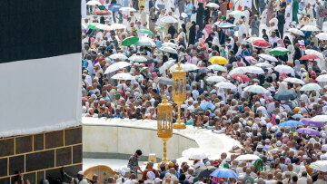 Σαουδική Αραβία: Πάνω από 550 μουσουλμάνοι πέθαναν από τον καύσωνα κατά τη διάρκεια προσκυνήματος