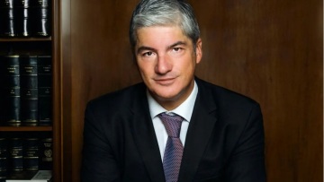 Σοφία Πολυζωγοπούλου: Την έβαλαν σε ομάδα viber χωρίς τη συναίνεσή της και ο Λύτρας της έστελνε μηνύματα, λέει ο δικηγόρος της