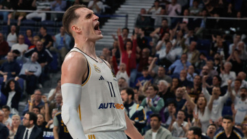 Χεζόνια: Θα συνεχίσω στο σπίτι μου, τη Ρεάλ Μαδρίτης