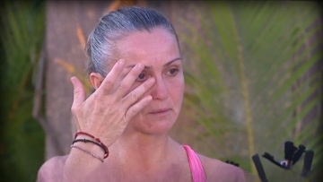 Survivor: Αποχώρησε με κλάματα η Δώρα Νικολή λίγο πριν τον μεγάλο τελικό