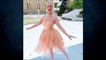 Λάουρα Νάργες: Nτυμένη μπαλαρίνα στο Instagram - Ποτέ δεν είναι αργά να κάνεις αυτό που αγαπάς, γράφει