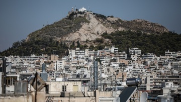 Δήμος Αθηναίων: Έκλεισε ο Εθνικός Κήπος, απαγορευτικό κυκλοφορίας στον Λυκαβηττό λόγω των καιρικών φαινομένων