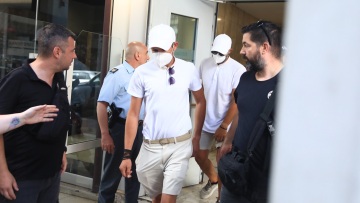 Φωτιά στην Ύδρα: «Ήμουν στην καμπίνα, είδα τη φωτιά, δεν έχουμε κάνει τίποτα» ισχυρίζεται ο καπετάνιος του «Περσεφόνη»