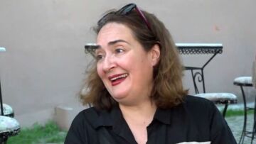 Ελένη Ουζουνίδου: Αποκάλυψε πότε αρχίζουν τα γυρίσματα του «Τι ψυχή θα παραδώσεις μωρή» και τον ρόλο που θα υποδυθεί