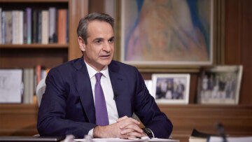 Ραντεβού... αποσυμπίεσης Μητσοτάκη με τους βουλευτές της ΝΔ -  Σήμερα στο υπουργείο Μετανάστευσης