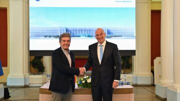 Παρουσιάστηκε το έργο ανάπλασης του περιβάλλοντος χώρου του υπουργείου Εθνικής 'Αμυνας - Δείτε εικόνες