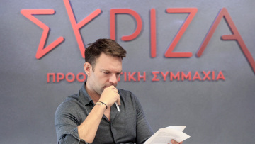 Έκτακτη συνδρομή ζητά ο Κασσελάκης από βουλευτές και στελέχη για τα χρέη του Ιουνίου στα κομματικά ΜΜΕ