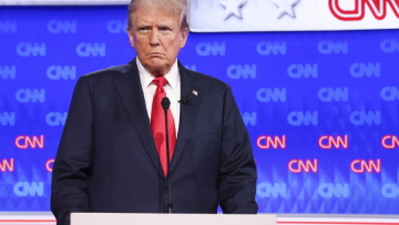 Τραμπ στο ντιμπέιτ με Μπάιντεν: «Δεν έκανα σεξ με πορνοστάρ» - Γιατί θεωρείται ο κερδισμένος