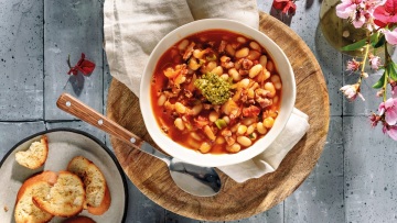Μινεστρόνε με φασόλια