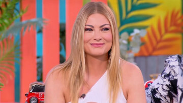 Δέσποινα Καμπούρη: Αποχαιρέτησε συγκινημένη το Πάμε Δανάη - Ήταν από τους πιο φωτεινούς σταθμούς στην πορεία μου