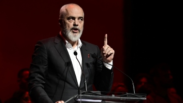 Ράμα: Ζητά νέες εκλογές τον Αύγουστο στη Χειμάρρα μετά την καθαίρεση Μπελέρη από δήμαρχος