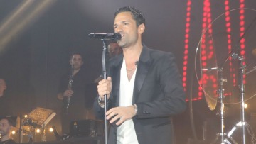 Ο Κωνσταντίνος Αργυρός επισκέφτηκε στο νοσοκομείο έναν 13χρονο που τραυματίστηκε σε συναυλία του