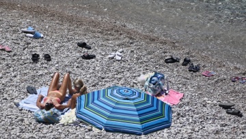 Καιρός: Δεύτερη ημέρα με 40άρια και μελτέμι - Πού υπάρχει πολύ υψηλός κίνδυνος πυρκαγιάς 