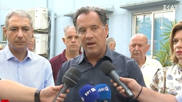 Πάτρα: Αύριο ανοίγει το Καραμανδάνειο μετά τη φωτιά της Τρίτης - Έγινε ένα μικρό θαύμα εδώ, είπε ο Γεωργιάδης