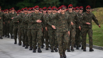 Στο πλευρό του Τραμπ η Πολωνία, στηρίζει την πρόταση για αμυντικές δαπάνες στο 5%