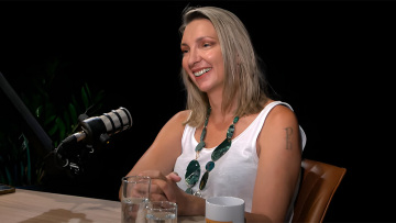 Φανή Χαλκιά στην Πρώτη Λέξη: Ανατίναξε το beach bar, τον άφησαν ελεύθερο και την επόμενη μέρα ήρθε και ήπιε ποτό  