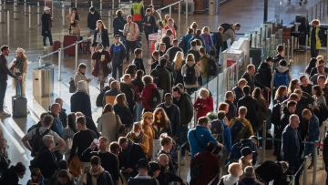 Η κυβερνοεπίθεση δεν επηρέασε την ασφάλεια των αερομεταφορών, λέει η γερμανική υπηρεσία ασφαλείας - Περιορισμένα προβλήματα στο Βερολίνο 