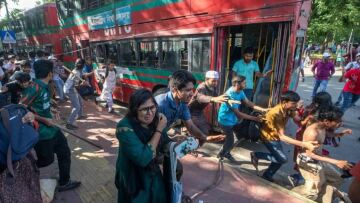 Μπανγκλαντές: Οι ΗΠΑ αναβαθμίζουν την ταξιδιωτική τους οδηγία για τη χώρα