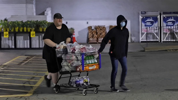 ΗΠΑ: Μιλά για πρώτη φορά ο πατέρας του 20χρονου που πυροβόλησε τον Τραμπ - «Προσπαθούμε να φροντίσουμε τον εαυτό μας»