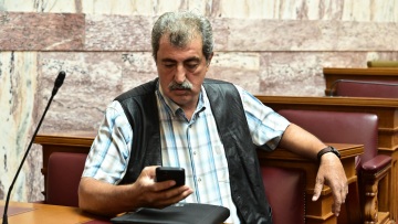 Παύλος Πολάκης: Επιμένει  για «στημένη και υποκριτική» αντίδραση της Λινού και δίνει ραντεβού στο συνέδριο του ΣΥΡΙΖΑ