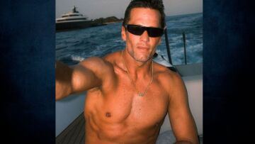 Τομ Μπρέιντι: Ανέβασε μια selfie γυμνόστηθος για να γιορτάσει τα 47α γενέθλιά του