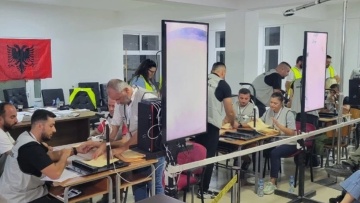 Αλβανία: Ξεκίνησε η καταμέτρηση των ψήφων στη Χειμάρρα - Προηγείται ο Τάβος 