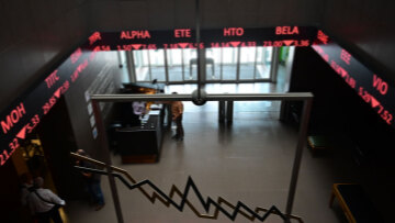 «Μαύρη Δευτέρα» στο Χρηματιστήριο Αθηνών, εξαϋλώθηκε σχεδόν όλη η άνοδος του 2024 - Sell off στις διεθνείς αγορές