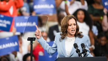 Κάμαλα Χάρις: Αναμένεται ότι θα ανακοινώσει τον υποψήφιο αντιπρόεδρο εντός των επόμενων ωρών