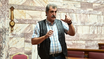 Αντίδραση Πολάκη: Δεν είμαι παιδάκι να με διαγράφουν και να με επαναφέρουν, επιμένω ότι έχουμε πολιτικό πρόβλημα, θα τα πούμε στην Κ.Ε