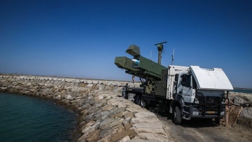 Ιράν: Οι Φρουροί της Επανάστασης πρόσθεσαν νέους πυραύλους Κρουζ στο Ναυτικό τους, ενώ αναμένεται το χτύπημα στο Ισραήλ