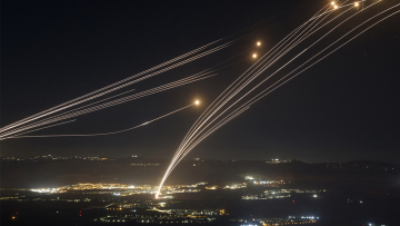 Axios: Το Ιράν αποφάσισε ευθεία επίθεση στο Ισραήλ μέσα στις επόμενες ημέρες - Ο Γκάλαντ ενημέρωσε τον Όστιν