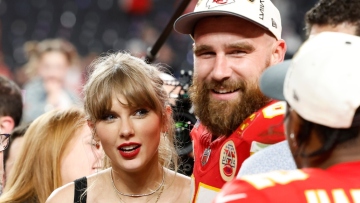 Τέιλορ Σουίφτ: Ο Τράβις Κέλσι δεν θα της κάνει πρόταση γάμου χωρίς προγαμιαίο συμβόλαιο