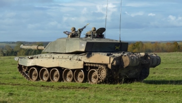 Πόλεμος στην Ουκρανία: Με βρετανικά τεθωρακισμένα η επίθεση του Κιέβου στο Κουρσκ - Ελέγχουμε 82 κοινότητες, λέει το Κίεβο