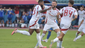 Super League 1: Επαγγελματική νίκη στην πρεμιέρα για τον Ολυμπιακό, 2-0 τον Βόλο  στο Πανθεσσαλικό - Δείτε τα γκολ 
