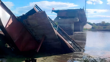 Σφίγγουν τον κλοιό στο Κουρσκ οι Ουκρανοί: Καταστρέφουν γέφυρες, επιχειρούν αποκλεισμό - Δείτε βίντεο