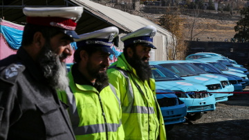 Αφγανιστάν: Το υπουργείο Ηθικής απέλυσε 280 άνδρες αστυνομικούς επειδή δεν άφησαν γενειάδα