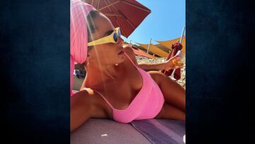 Μαρία Αντωνά: Κάνει ηλιοθεραπεία στη Μύκονο