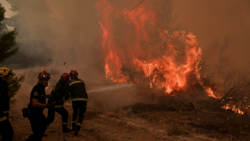 Συνελήφθη 44χρονη για εμπρησμό από πρόθεση και κατ’ εξακολούθηση στην Τρίπολη