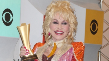 Ντόλι Πάρτον: Ξεκίνησε ένα πρόγραμμα για την καταπολέμηση του αναλφαβητισμού