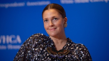 Ντρου Μπάριμορ: Όταν πόζαρα για το Playboy το 1995 δεν φανταζόμουν ότι θα υπήρχε το ίντερνετ μετά